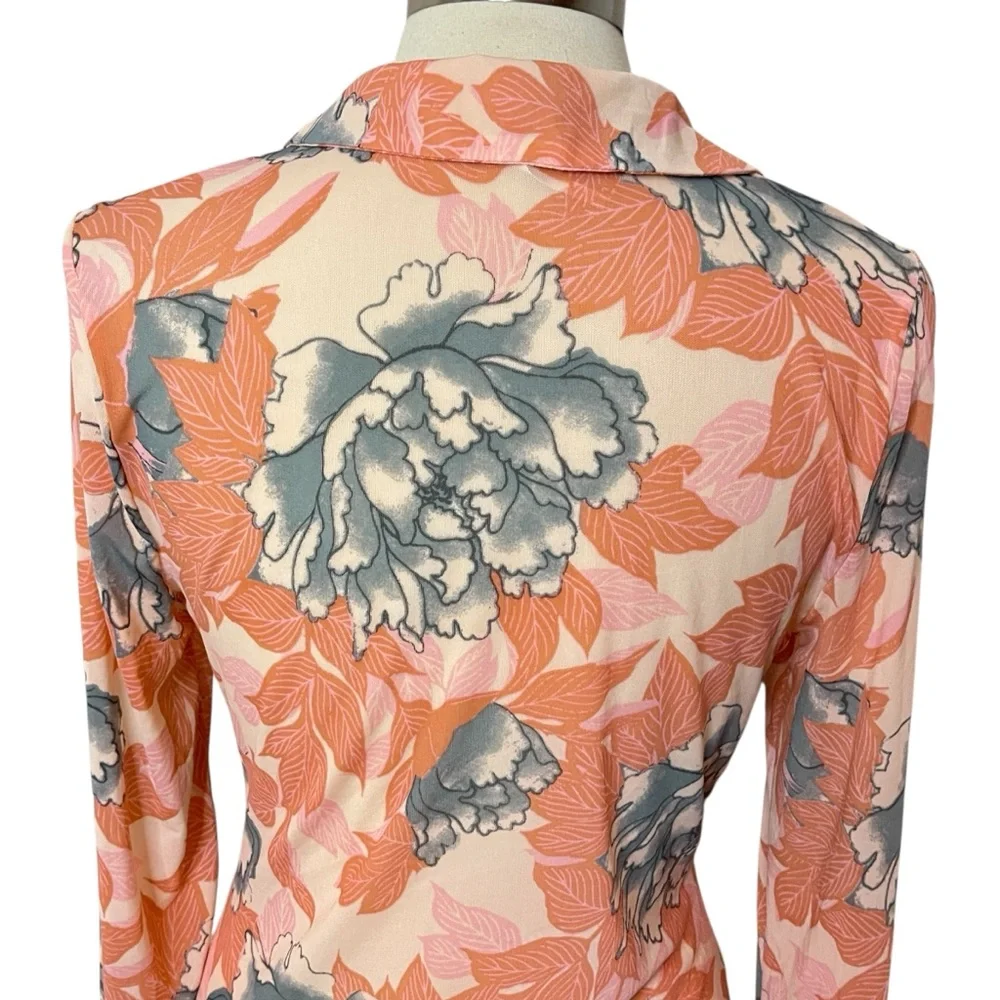 ❌SOLD❌FREE PEOPLE Lucky Shirt Ruched Floral Button Front, Large - Picture 10 of 14